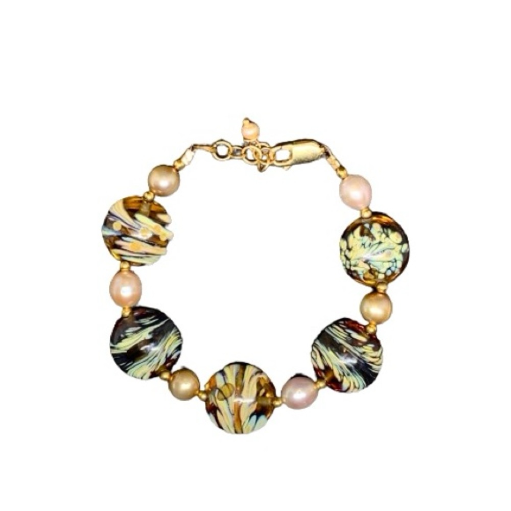 Boutique Authentic Cultured Pearl & German Glass Bead Bracelet